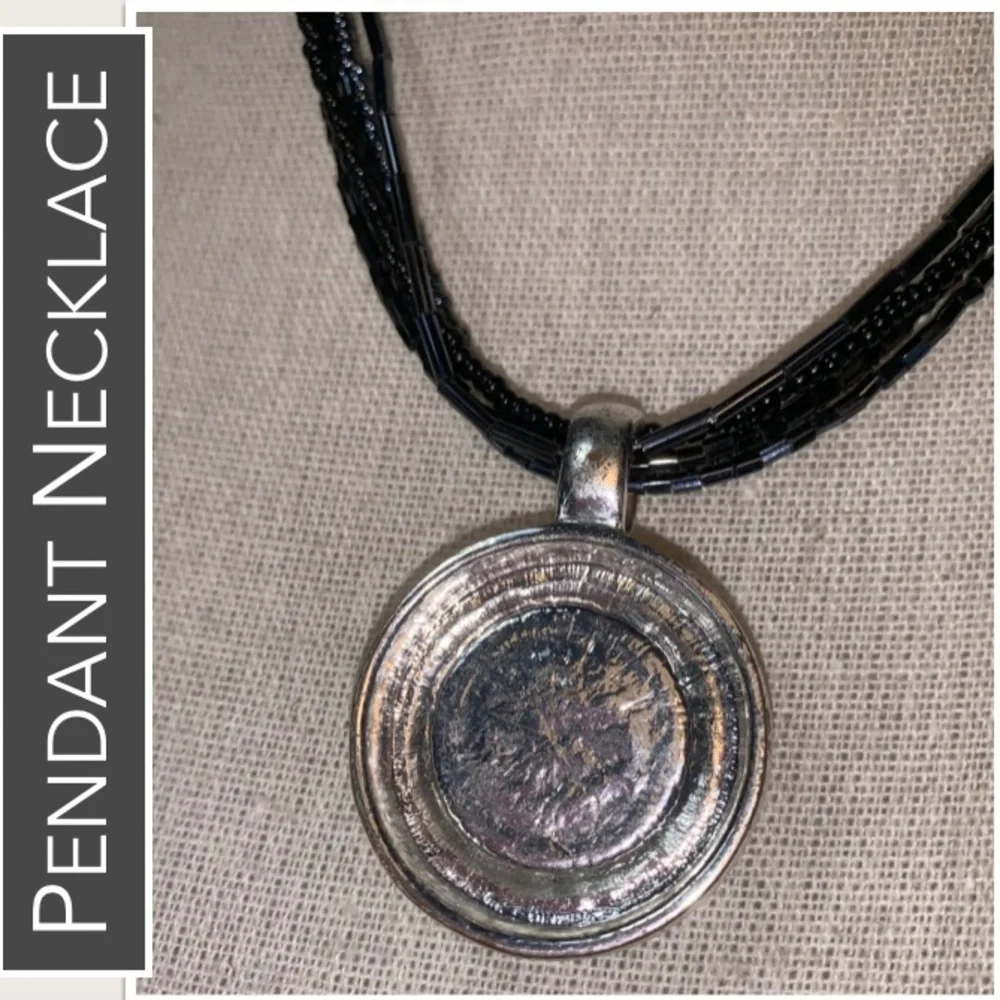 5-Strand Pendant Necklace,‎ Silver-tone Pendant Inlaid Black Stone & Bead Detail
